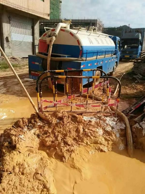 龙子湖工地淤泥清淤