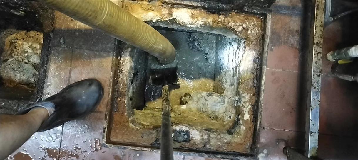 龙子湖化油池清理-污水池清掏