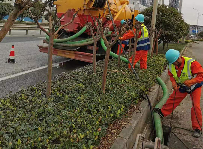 龙子湖市政管道清淤